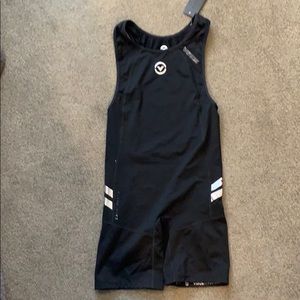 Virus weightlifting singlet